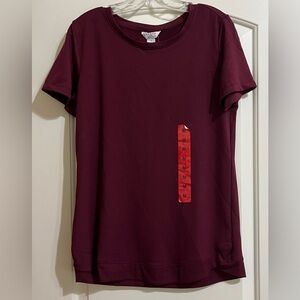 NWT Danskin Women’s Medium Tulip Hem Short Sleeve Tee Garnet Red